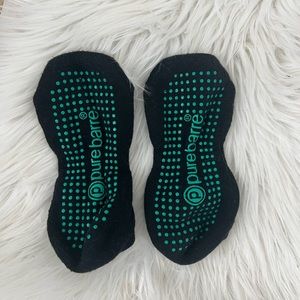 Pure Barre Socks. Size S. Kelly green colour.